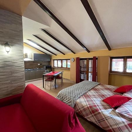 'La Buffa', Elegante Appartamento A Giaveno By Confirenthouse Exterior foto
