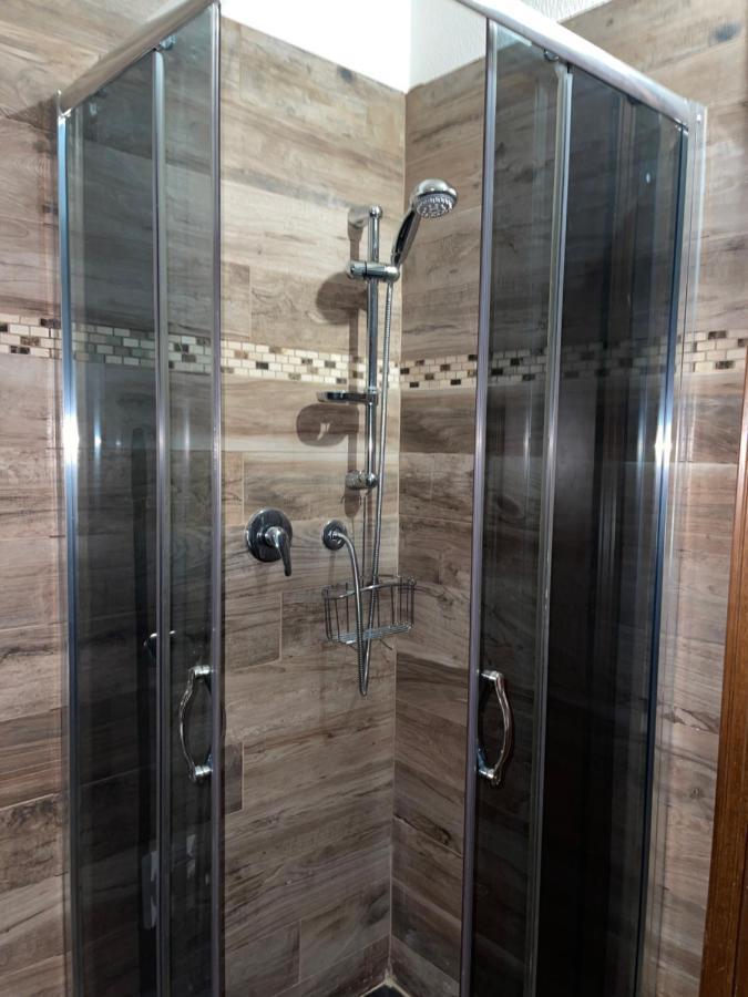 'La Buffa', Elegante Appartamento A Giaveno By Confirenthouse Exterior foto