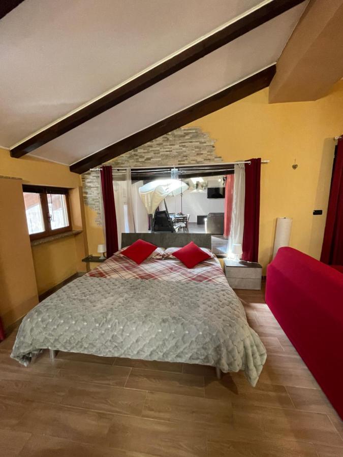 'La Buffa', Elegante Appartamento A Giaveno By Confirenthouse Exterior foto